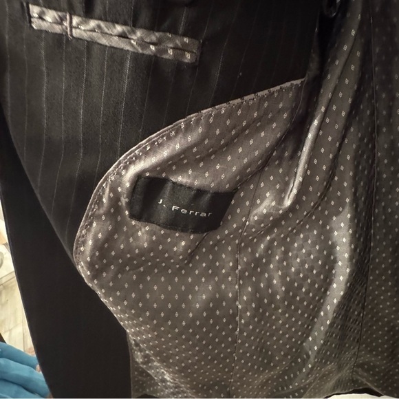 Men's J. Ferrar Black Pinstripe Blazer Suit Jacket - Picture 12 of 14